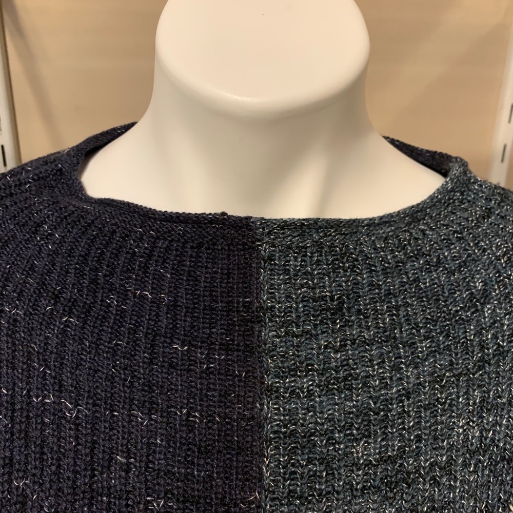 Fun Casual Sweater - image 5